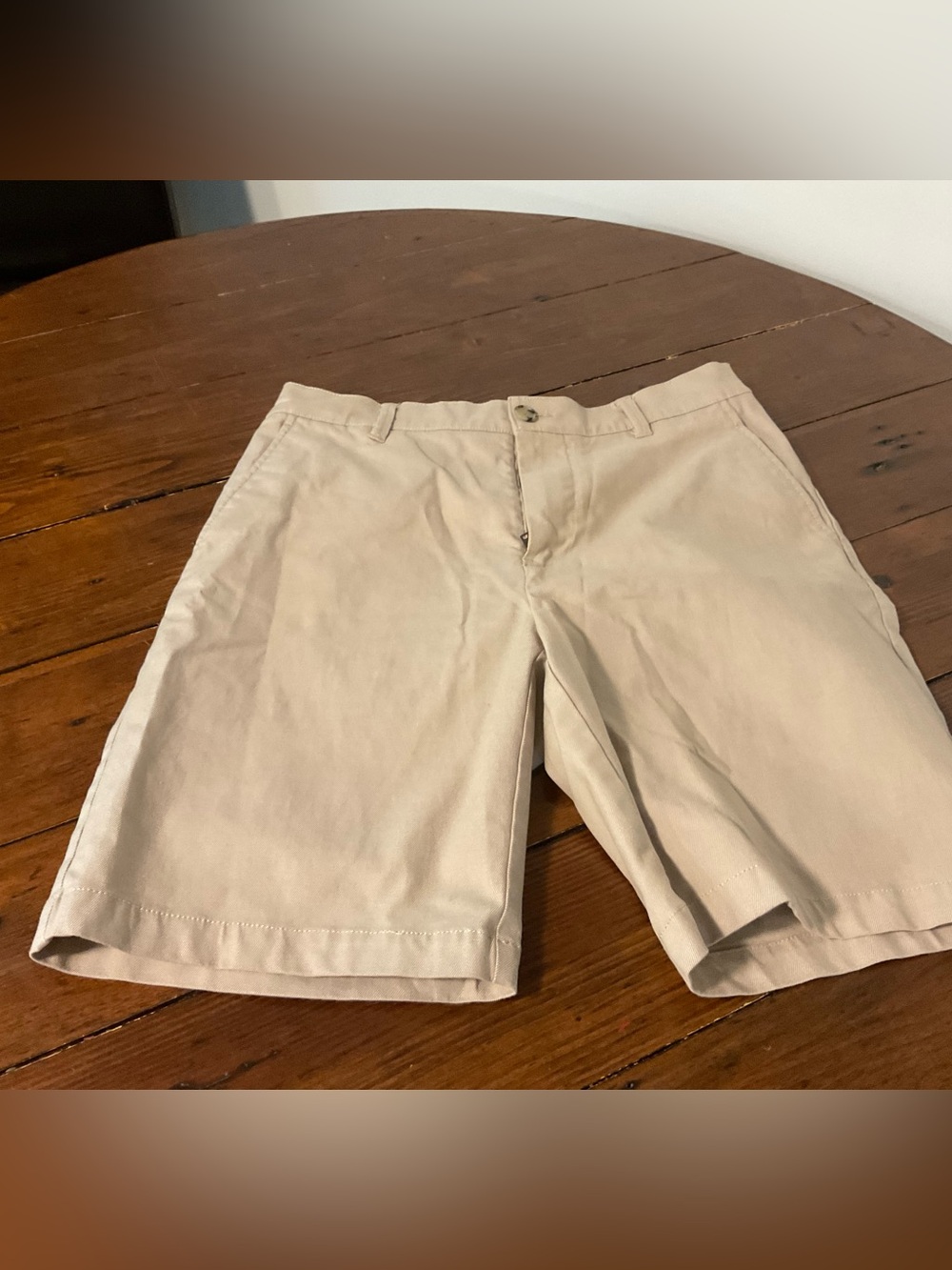 Tommy Hilfiger Beige Flat-Front Men’s Shorts